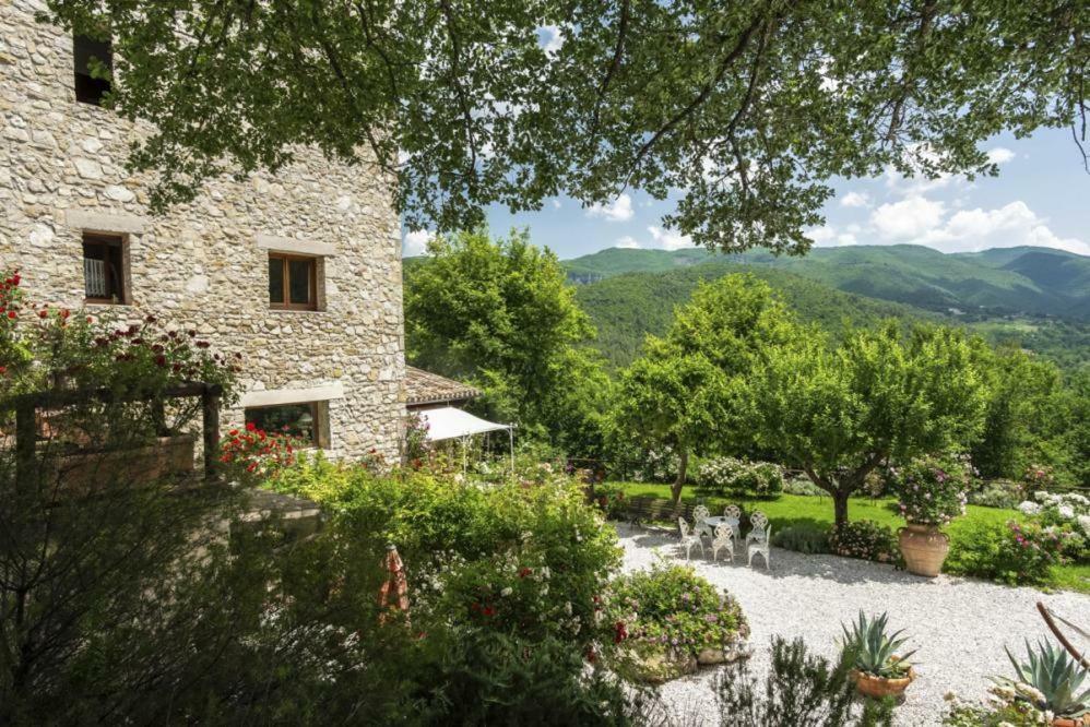 Torre Del Falco Vendégház Spoleto Kültér fotó